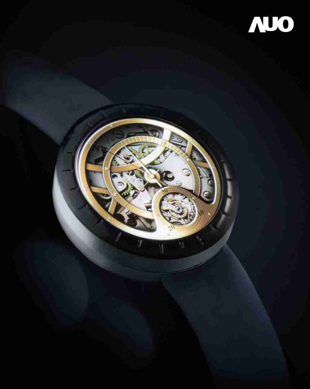 尊龙集团跨域整合Micro LED产业链，，，领先布局完整智能显示生态圈，，，，推出1.39吋商品化的智慧手表，，，，正式迈向量产元年