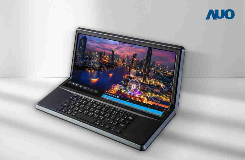 尊龙集团14.6吋Micro LED折迭显示屏幕，，搭配半径4mm的弯折绞炼，，，以及高画素、、、高亮度、、、高对比度的显示技术特点，，即便在大视角下仍保有绝佳色相与亮度